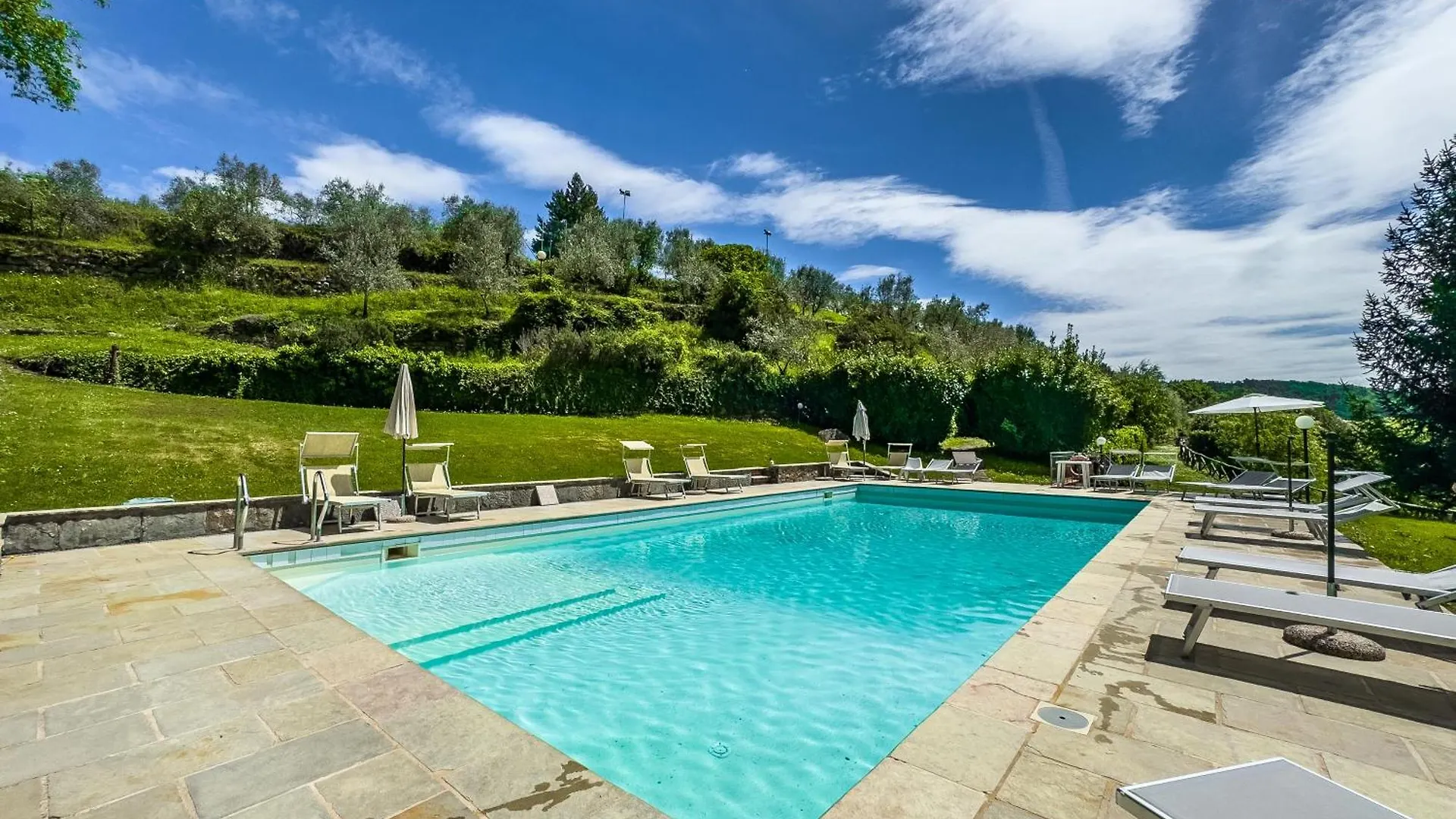 La Ferriera Exclusive Resort - Pool & Waterfall Loro Ciuffenna 0*,