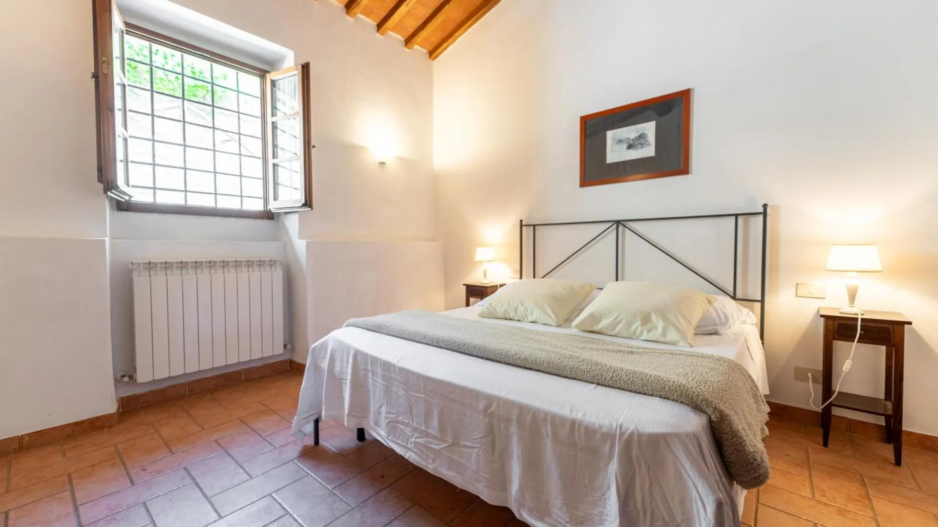 La Ferriera Exclusive Resort - Pool & Waterfall Loro Ciuffenna 0*,  Italy