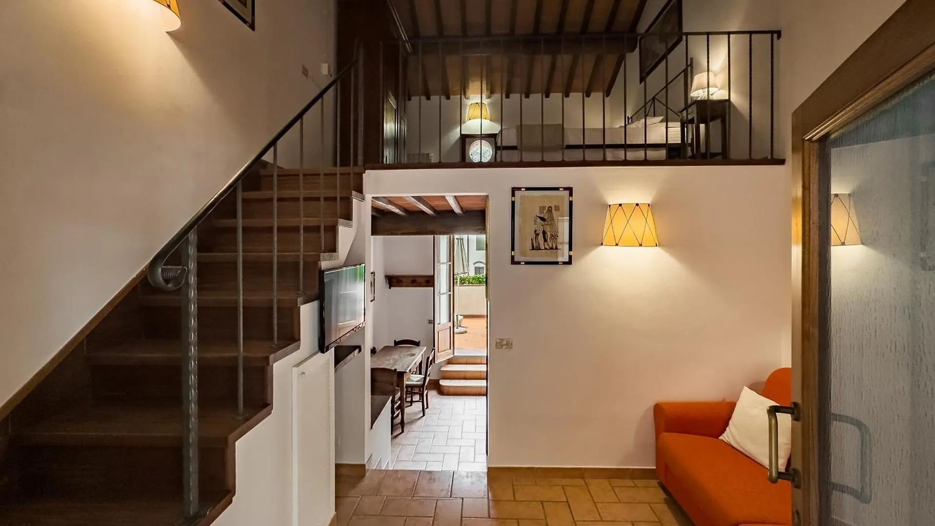 La Ferriera Exclusive Resort - Pool & Waterfall Loro Ciuffenna Italy
