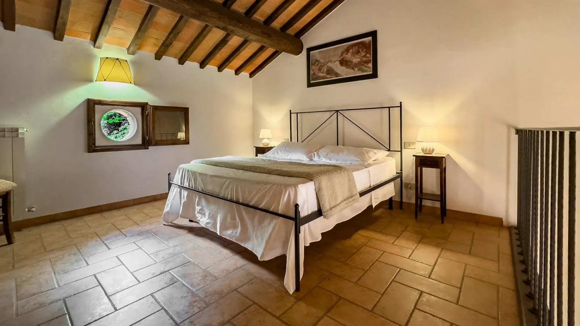 Farm stay La Ferriera Exclusive Resort - Pool & Waterfall Loro Ciuffenna Italy